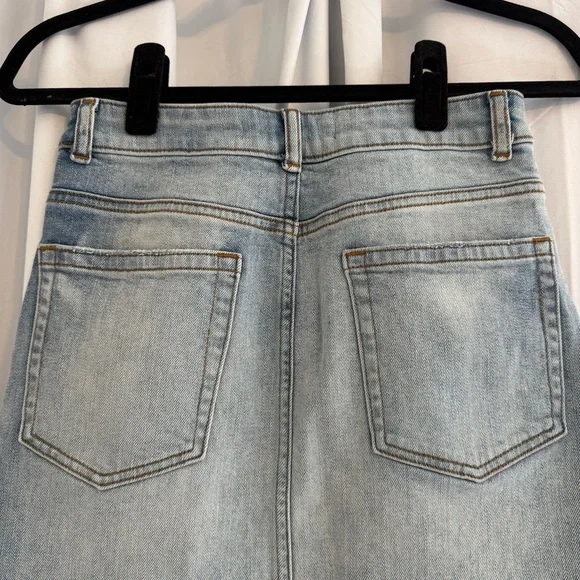 ZARA Z1975 Embroidered Rose Distressed Denim Mini Skirt Size Small - Picture 7 of 9